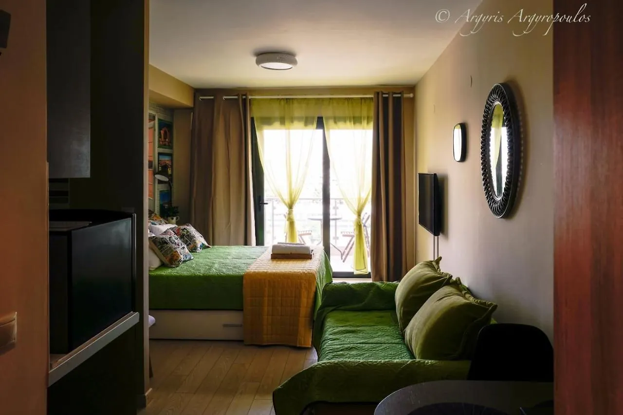 Aslanis Luxury Suites - Theme Studio Thessaloniki
