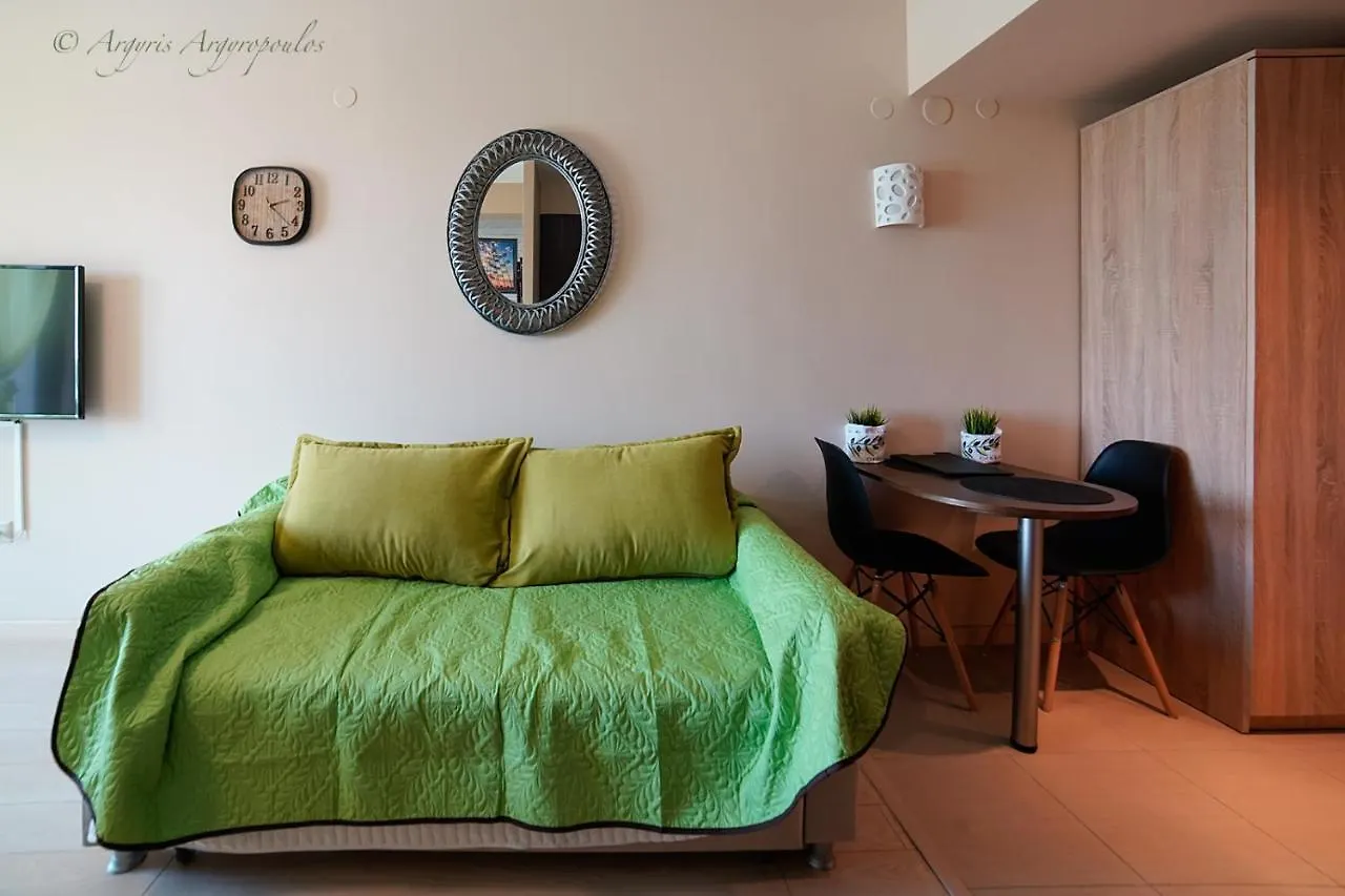 Aslanis Luxury Suites - Theme Studio Thessaloniki