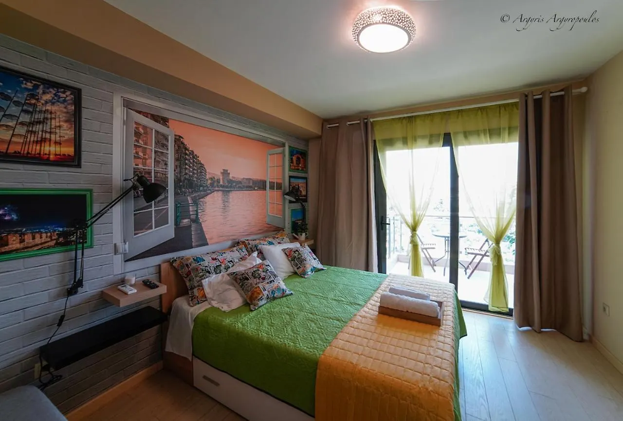 Aslanis Luxury Suites - Theme Studio Thessaloniki 아파트